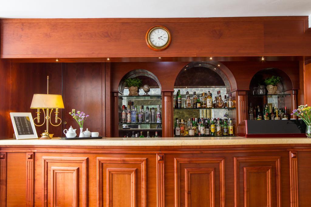 יואנינה Alexios Hotel מראה חיצוני תמונה