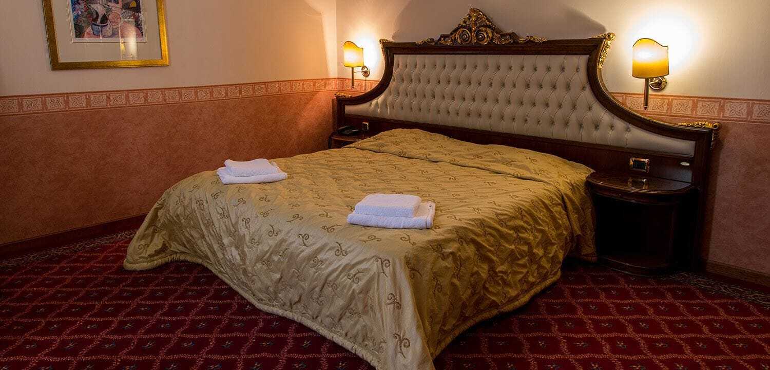 יואנינה Alexios Hotel מראה חיצוני תמונה